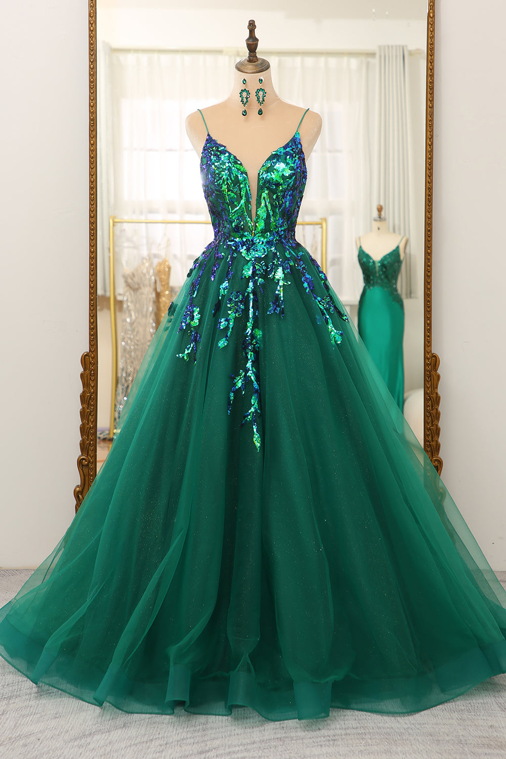 Glitter Dark Green A-Line Tulle Spaghetti Straps Long Prom Dress With Sequin