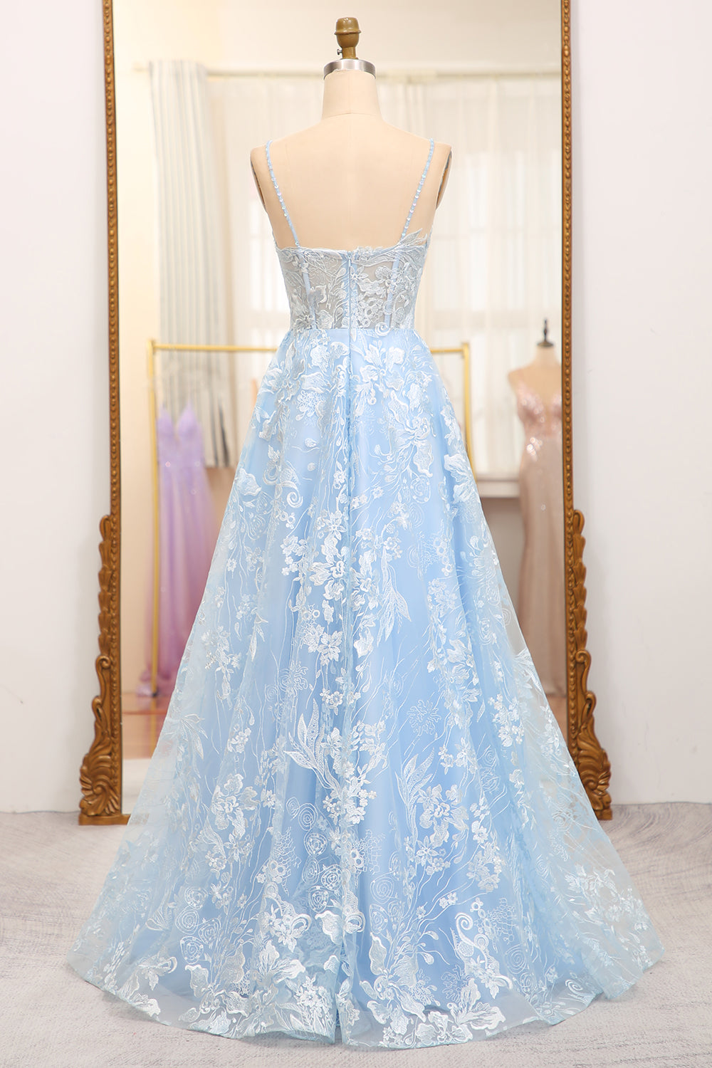 Sky Blue A-Line Spaghetti Straps Tulle Long Prom Dress With Appliques