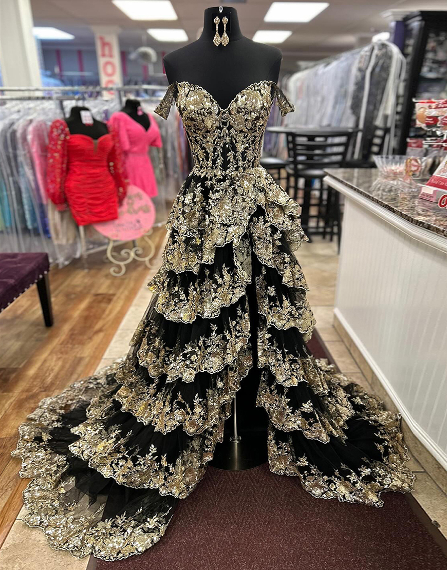 Gorgeous A-Line Off The Shoulder Tiered Prom Dress With Split
