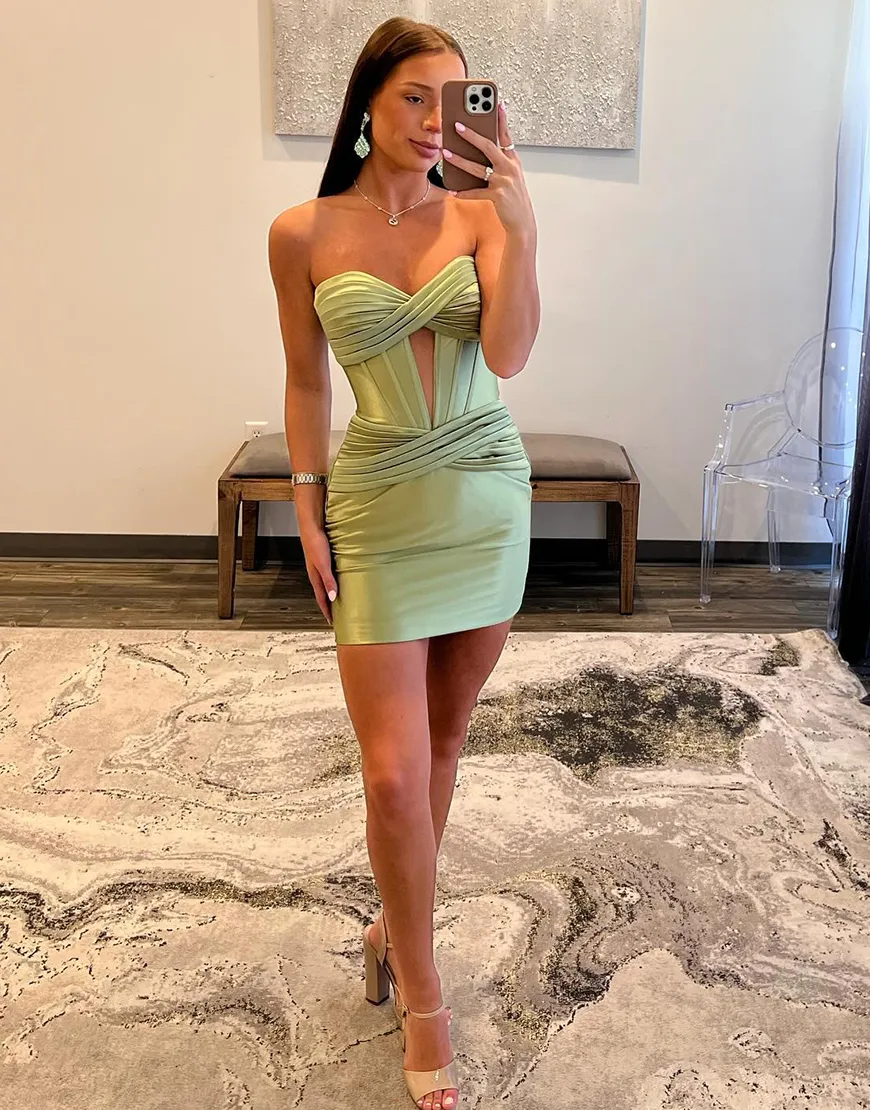 Black Strapless Tight Satin Pleating Homecoming Dress 