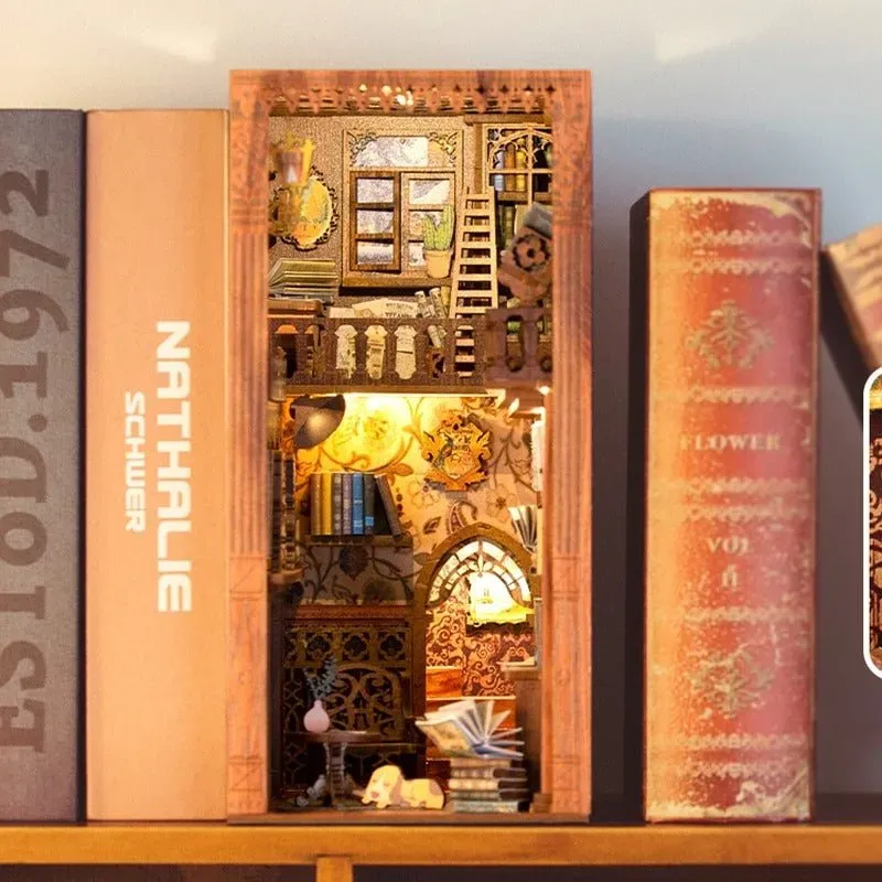 CONNIEIU Garden House 3D Wooden DIY Book Nook