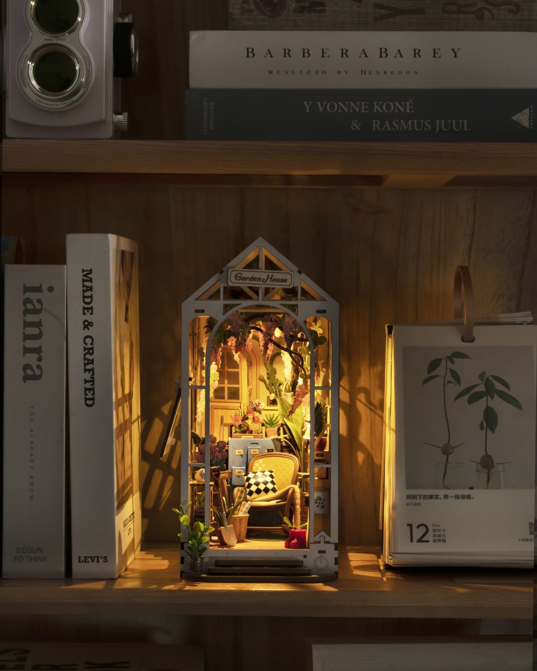 CONNIEIU Garden House 3D Wooden DIY Book Nook