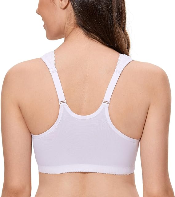Triumph - 3 részes vezeték nélküli csipke melltartó szett