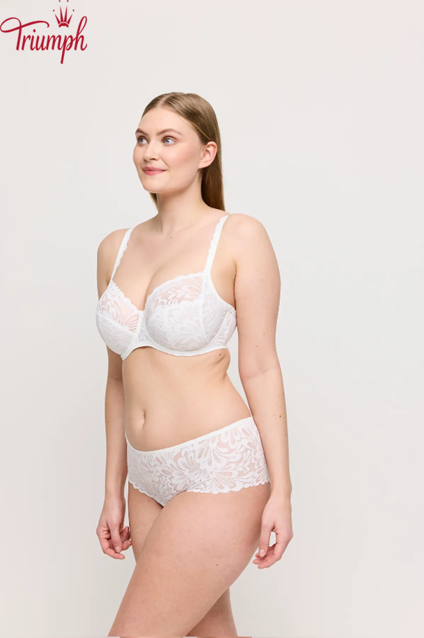 Triumph - (3 db) Új Csipkés Melltartó