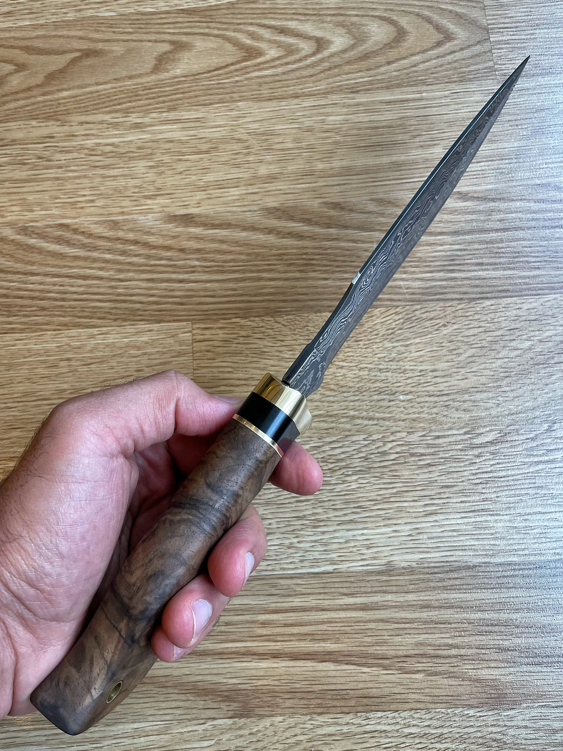 Eredeti damaszkuszi Bowie kés diófa és ébenfa nyéllel - kézzel készített kovács vadászkés