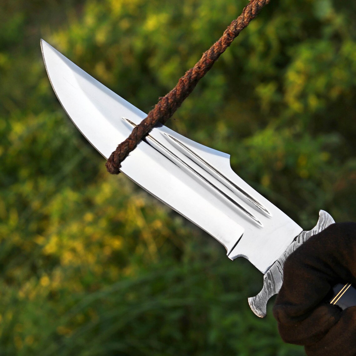 Kézzel készített J2 Kovács vadászkés acélból, bőr tokkal - Igazi ajándék férfiaknak.