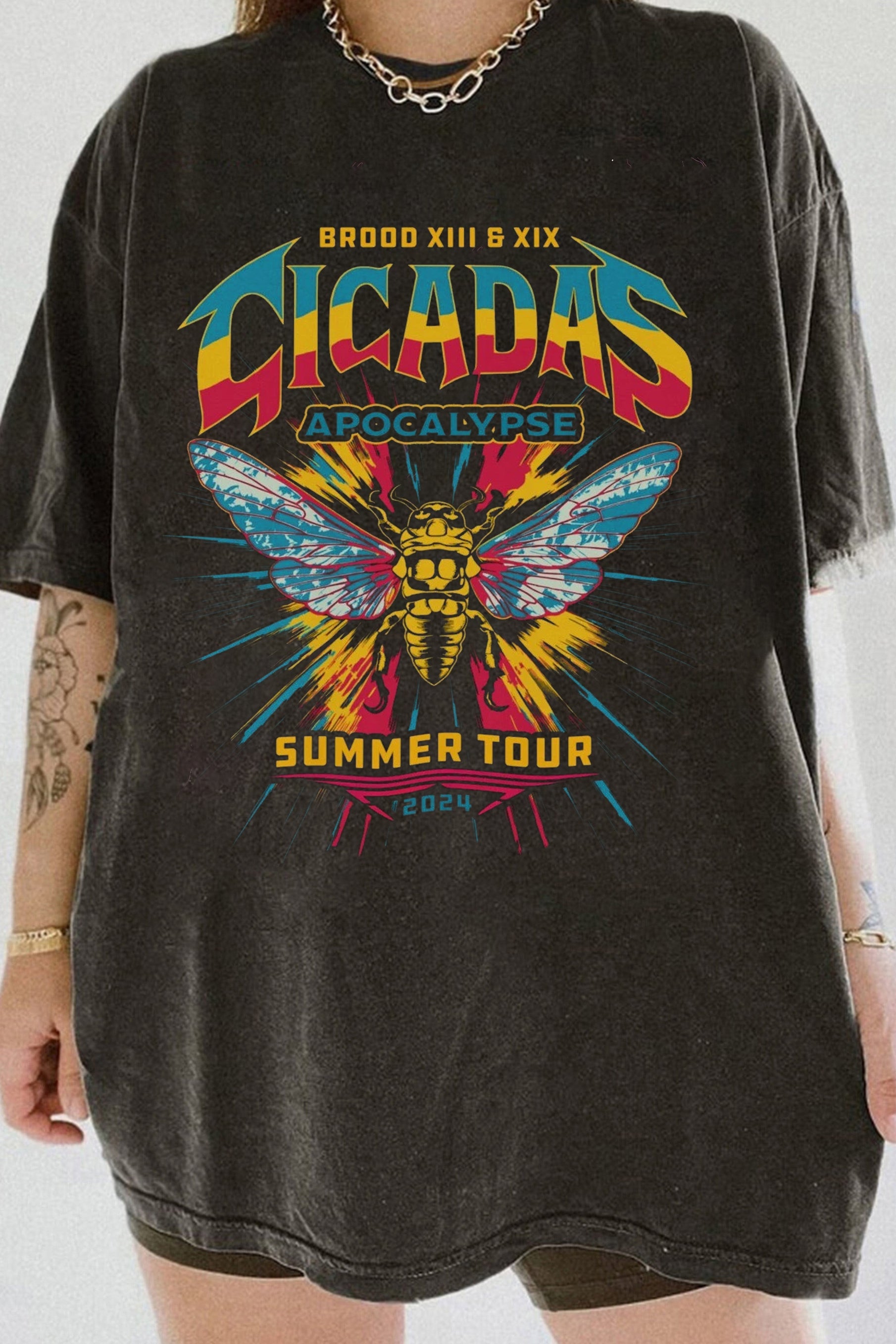 Cicadas 2024 Rock 'n Roll Summer Tour Tee For Women