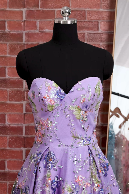 Sparkly A Line Black Floral Sweetheart Short Homecoming Dress
