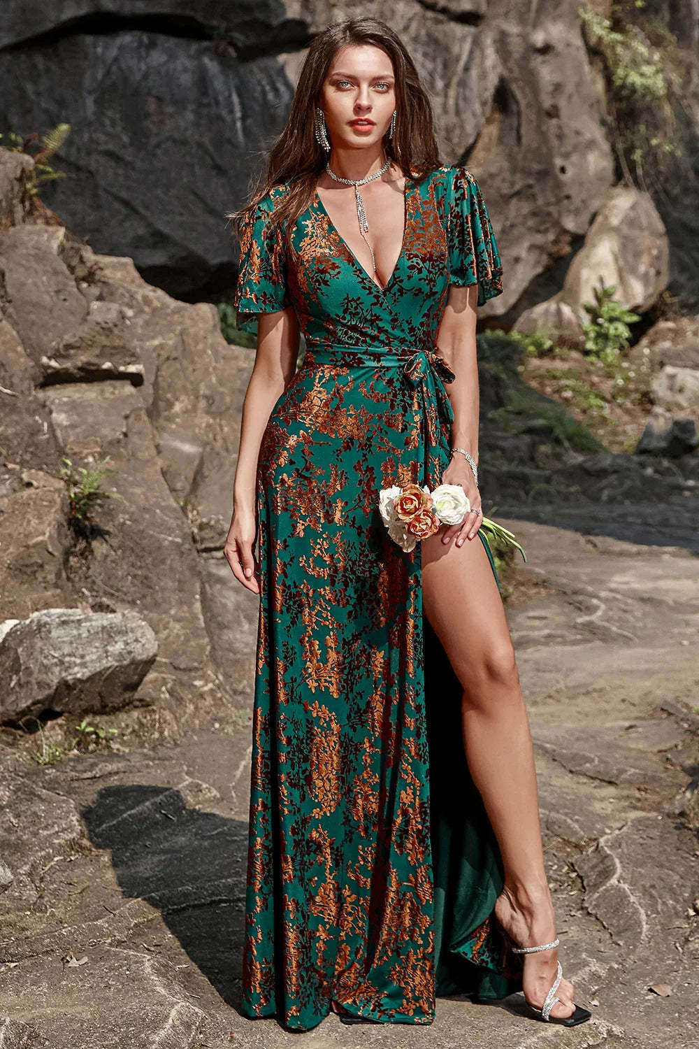 Leely Women Burnout Velvet Dark Green Mother of Bride Dress V-neck Bridesmaid Dress