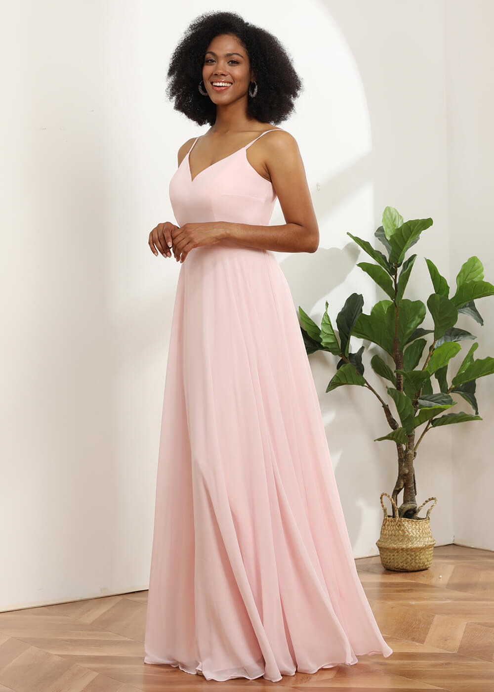 Chiffon V-neck Spaghetti Strap Bridesmaid Dress
