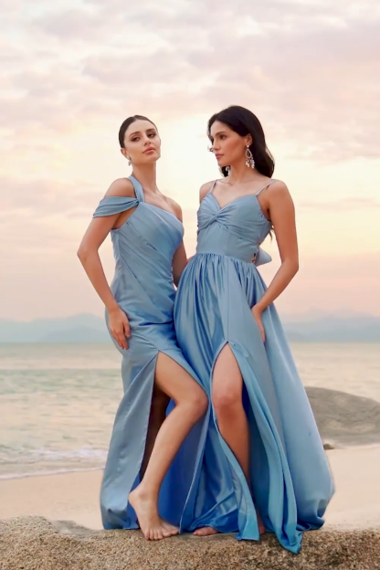 Sky Blue Pleated Satin Mermaid Bridesamid Dress with Slit