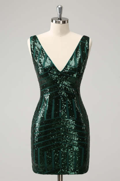 Dark Green V Neck Sequins Short Homecoming Dress with Ruffles