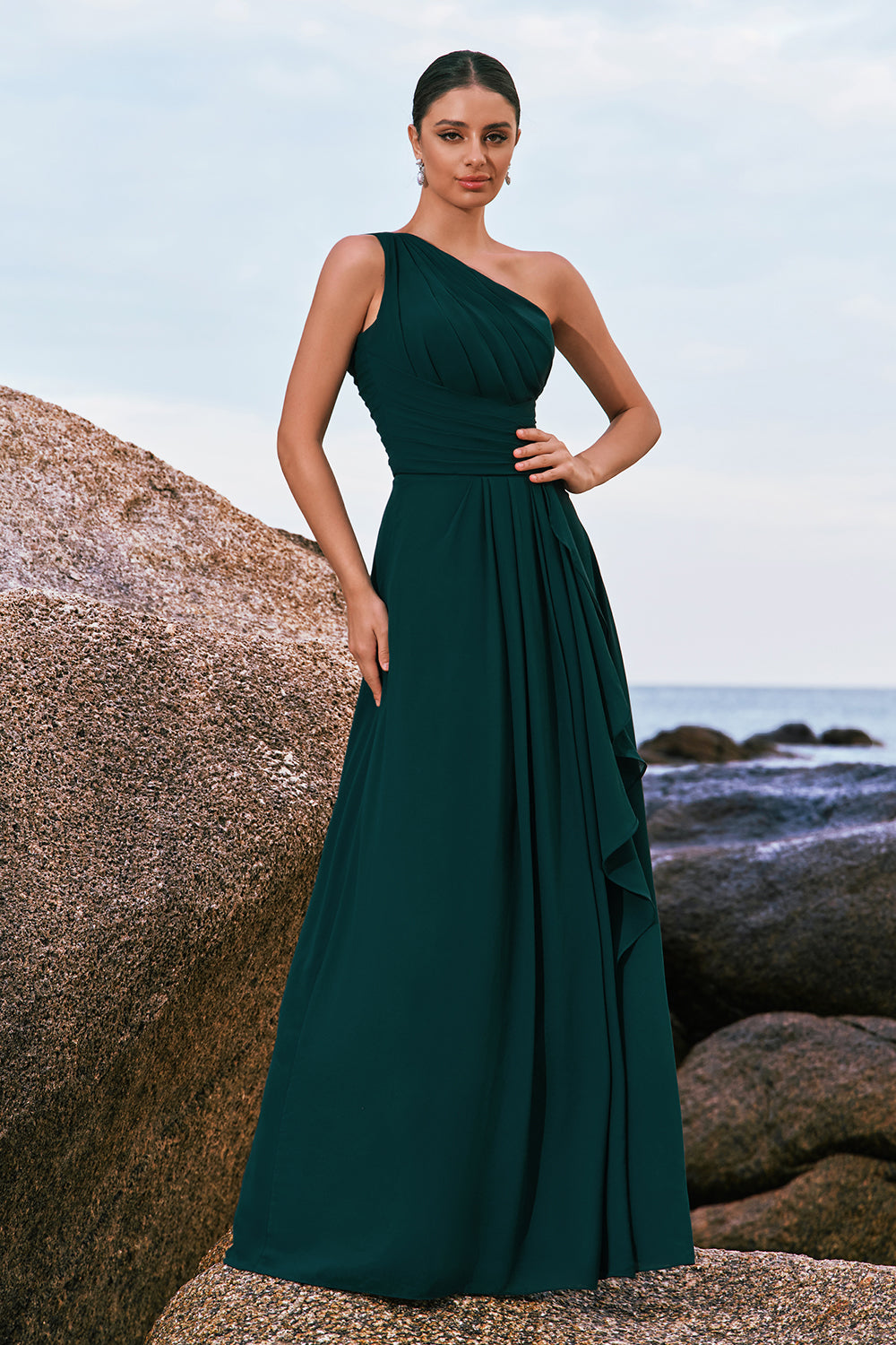 Leely Women Dark Green Bridesmaid Dress One Shoulder A-Line Ruched Long Wedding Party Dress with Slit