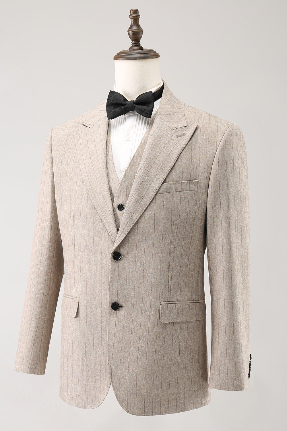 Ivory Peak Lapel Pinstripe Single Breasted 3 Piece Men's Homecoming Suits