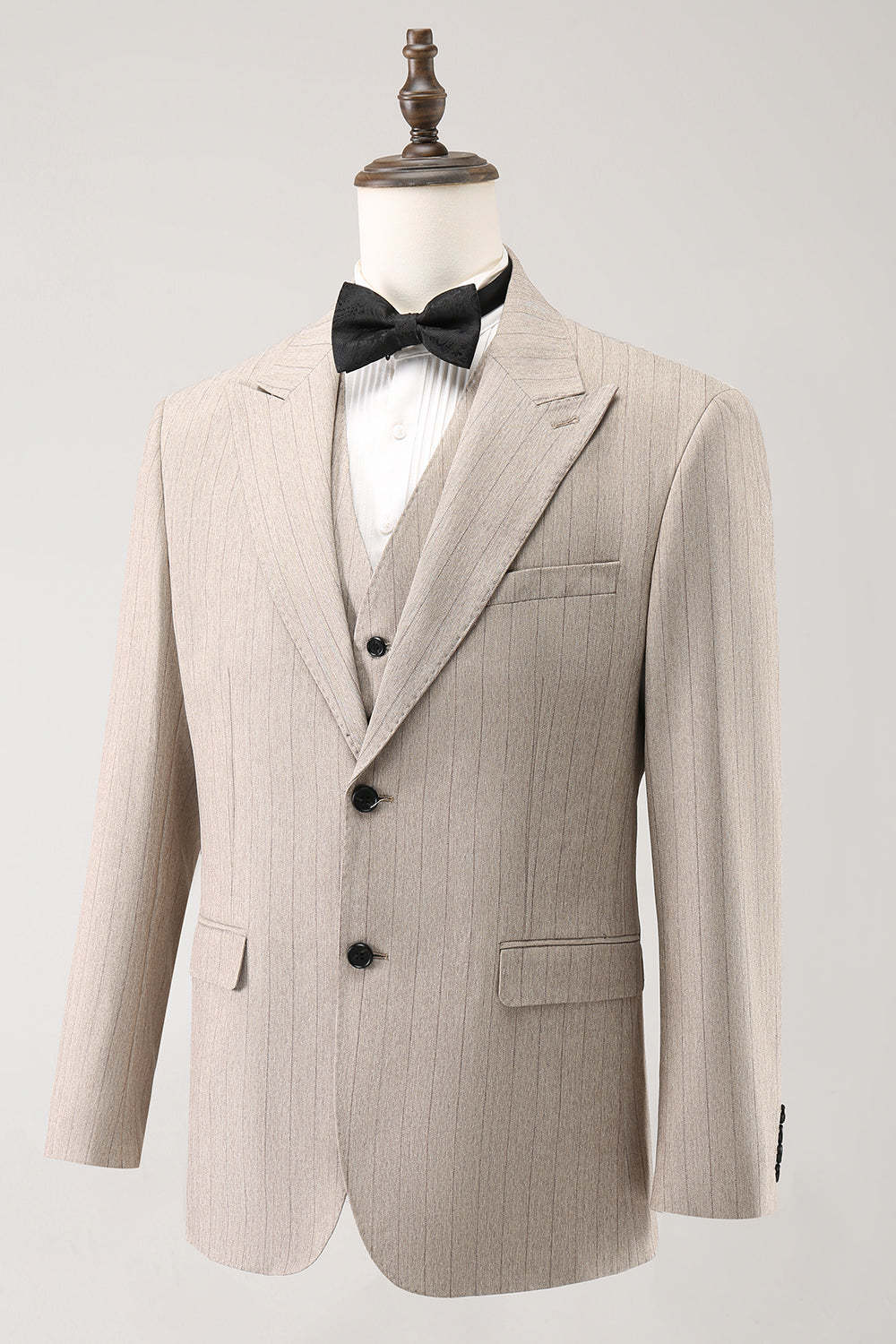 Ivory Peak Lapel Pinstripe Single Breasted 3 Piece Men's Homecoming Suits