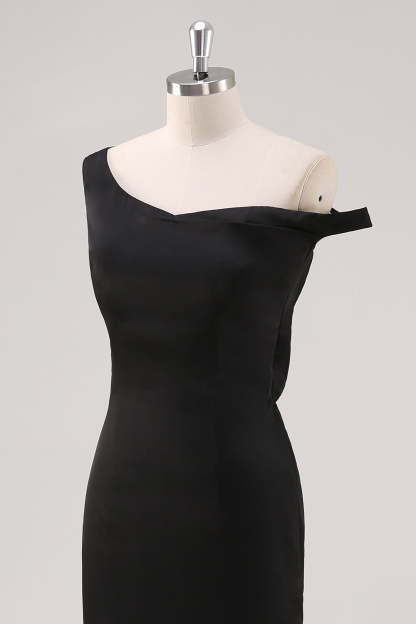 Black One Shoulder Sheath Asymmetrical Bridesmaid Dress