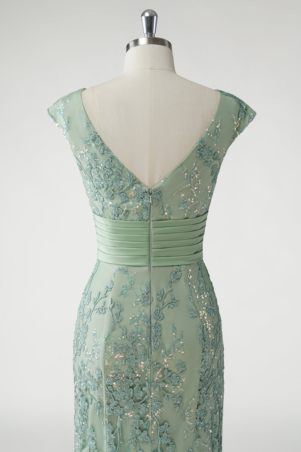 Gorgeous Green Embroidered Mermaid Mother of the Bride Dress