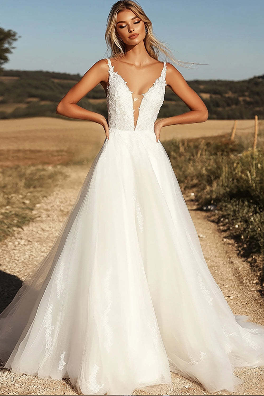 Leely Women Ivory Tulle Ball Gown Wedding Dress with Lace Spaghetti Straps V-Neck Long Bridal Dress