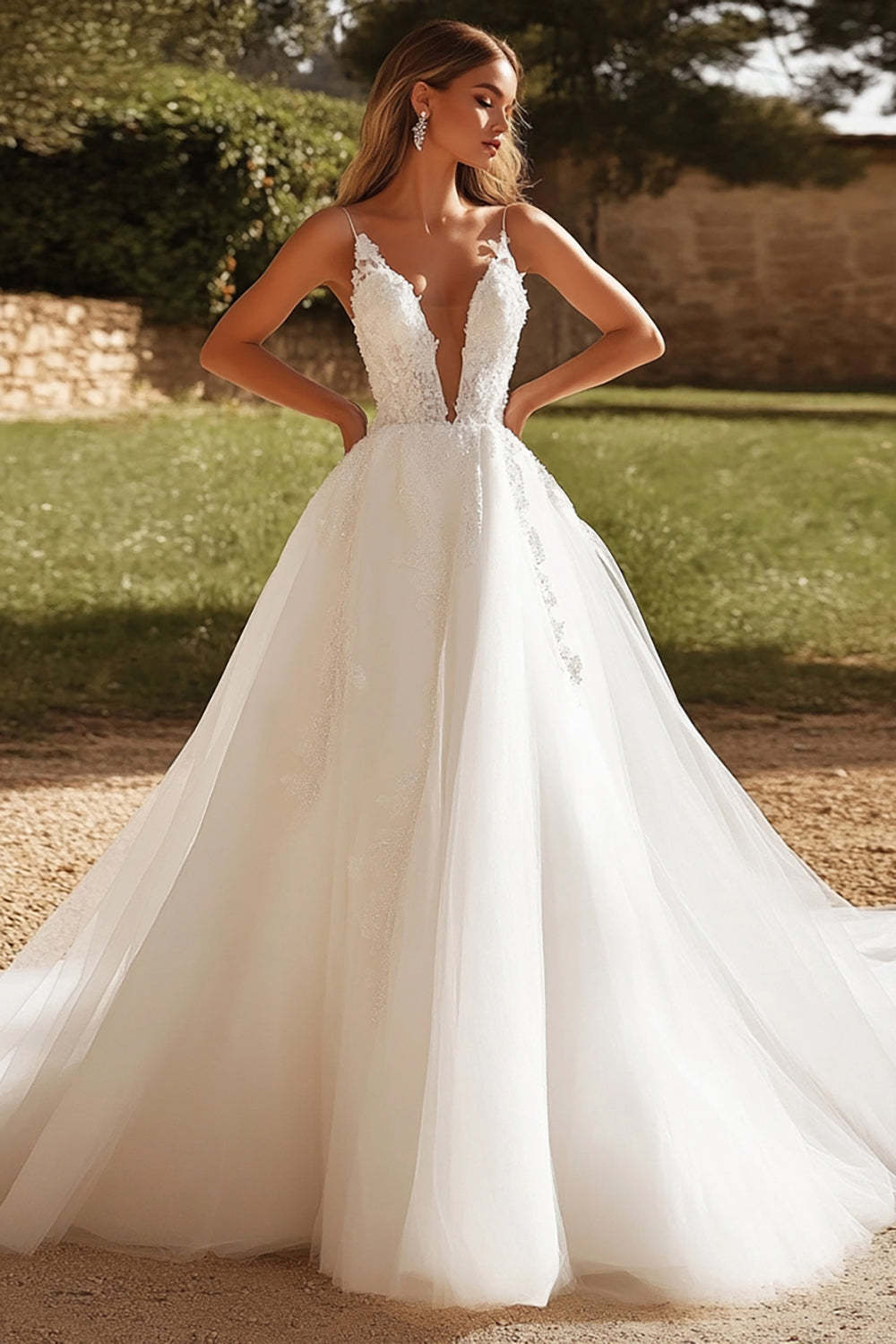 Leely Women V Neck Ball Gown Applique Ivory Tulle Wedding Dress Spaghetti Straps Sweep Train Bridal Dress