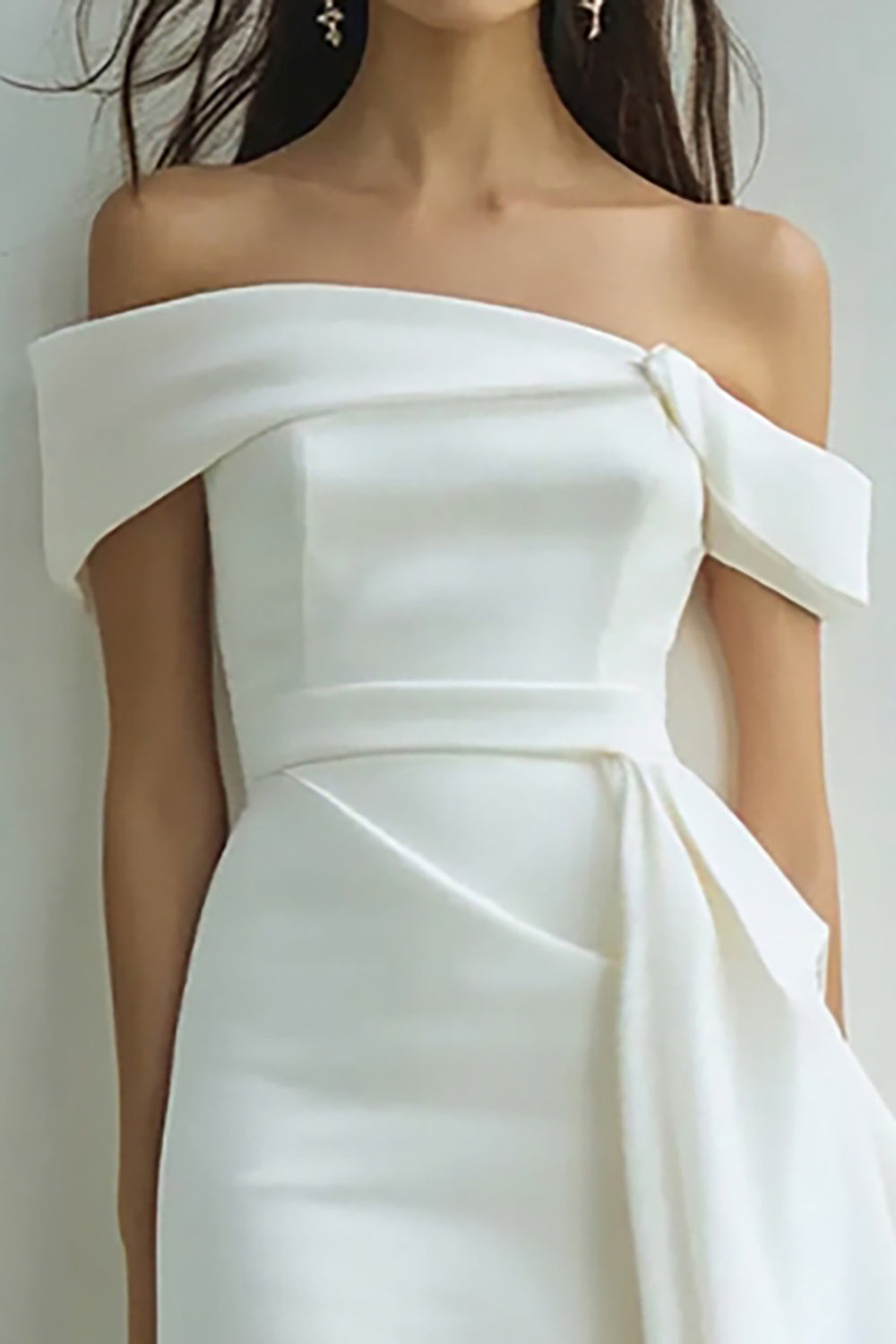 White Off the Shoulder Bodycon Short Graduation Dress with Ruffles