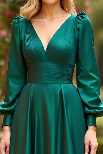 Dark Green V-Neck A Line Long Sleeves Prom Dress