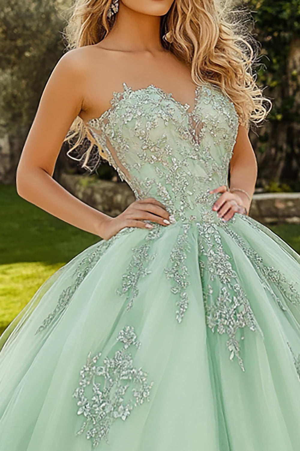 Mint Green Tulle Sweetheart Princess Appliqued Quinceanera Dress