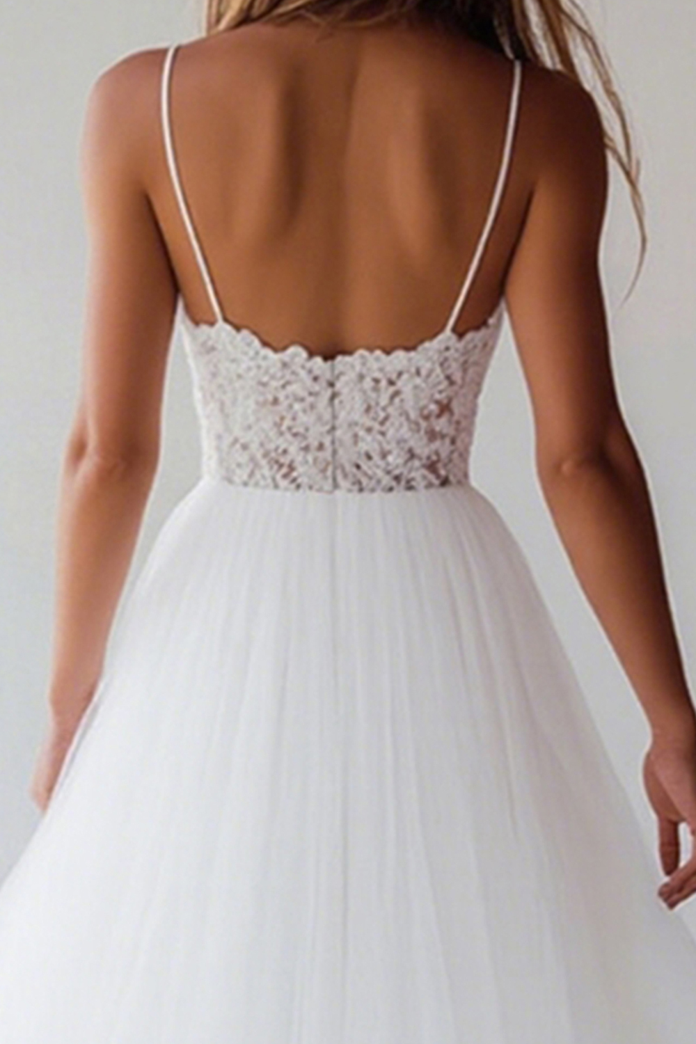 White A Line Tulle Spaghetti Straps Graduation Dress with Lace
