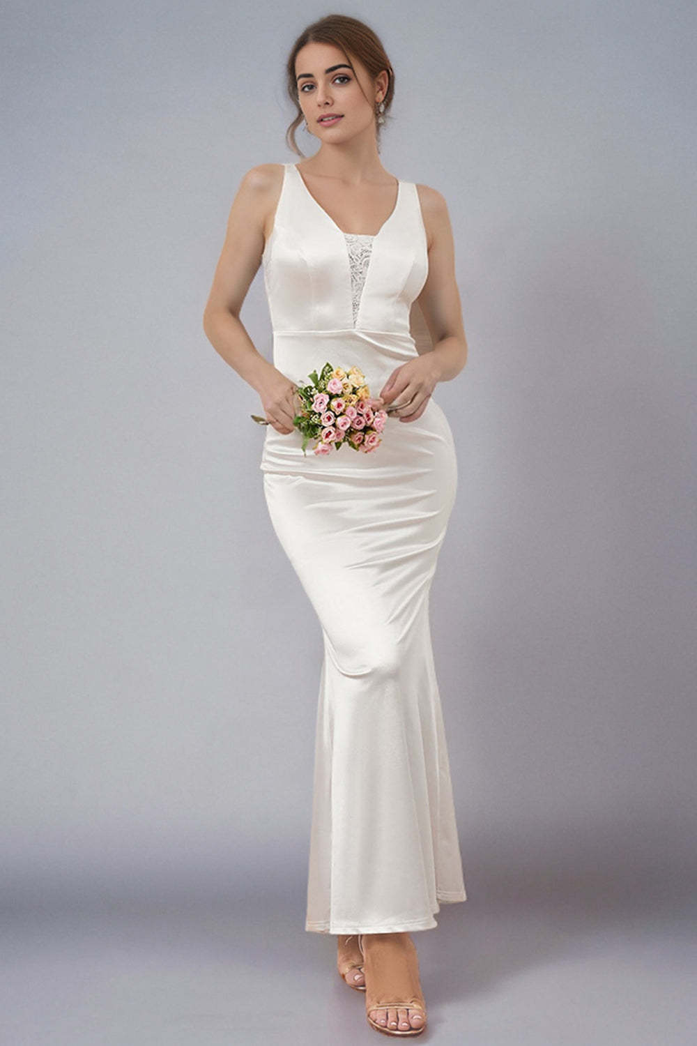 Leely Women Elegant White Wedding Dress V Neck Mermaid Lace Long Bridal Dress