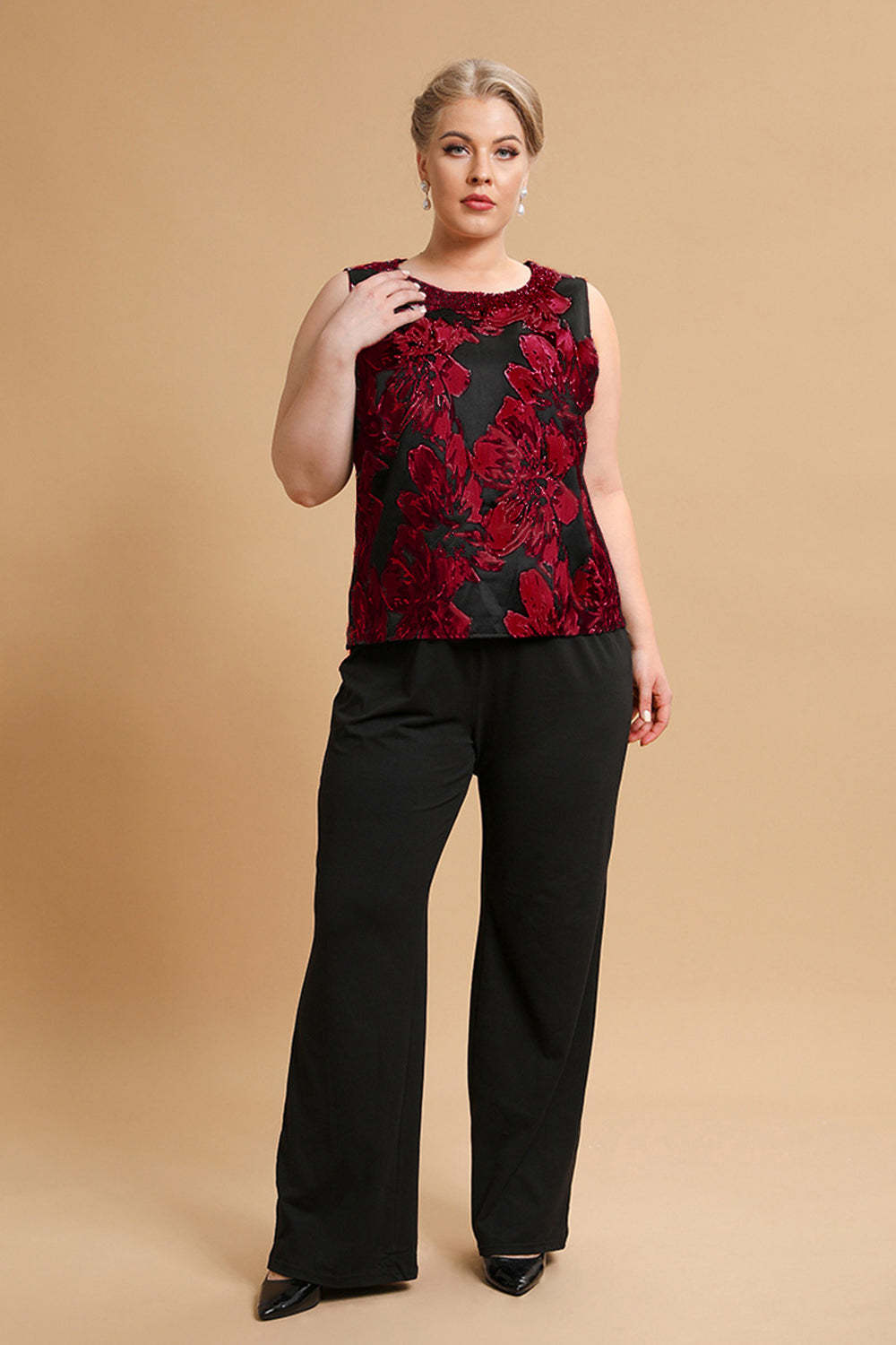 Black Red Flower Round Neck Long Sleeves 3 Pieces Mother of the Bride Pant Suits