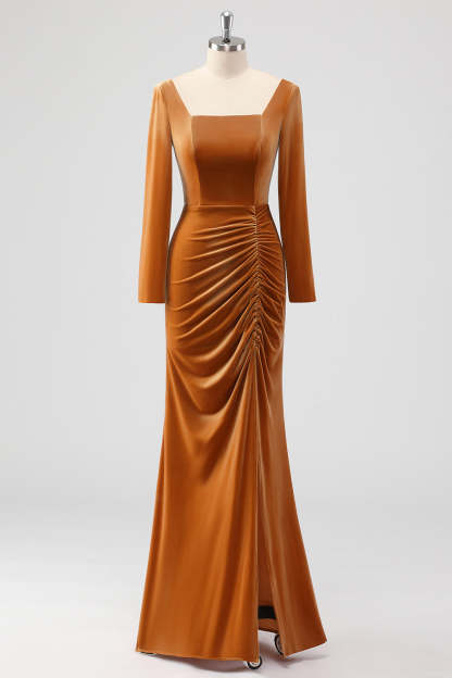 Leely Women Brown Long Sleeves Sheath Bridesmaid Dress with Slit Ruched Long Wedding Guest Dress