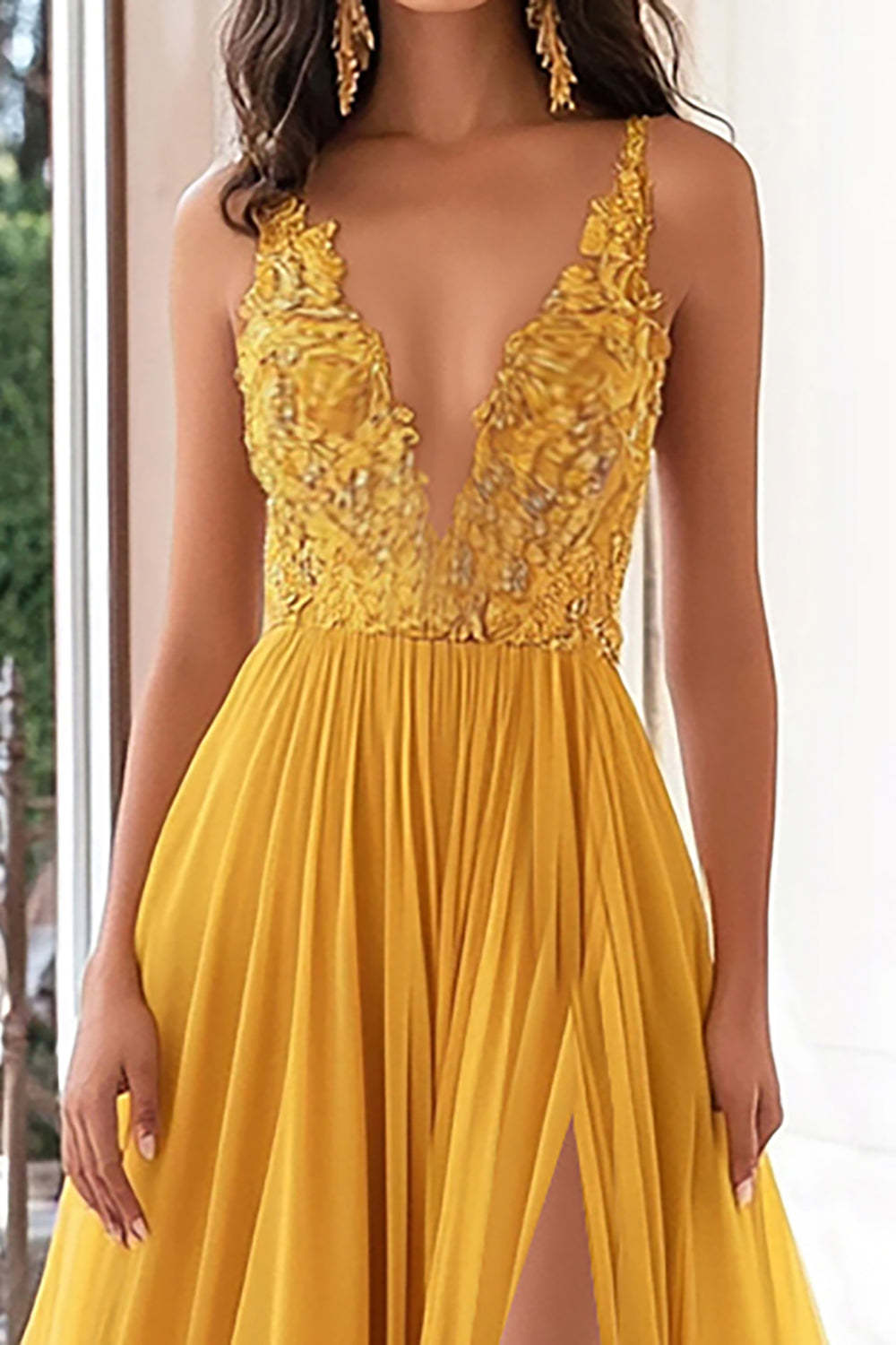 Yellow V-Neck A Line Applique Chiffon Pleated Prom Dress with Slit