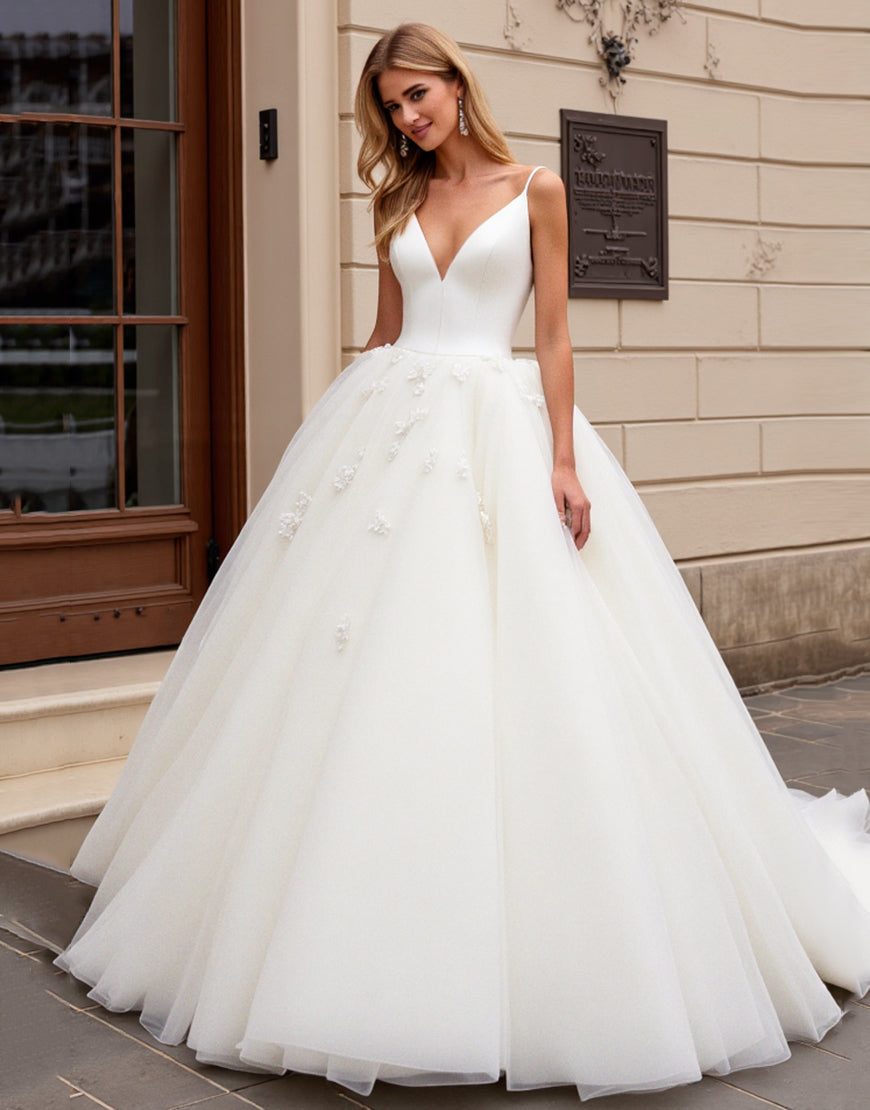 Ivory Appliqued Sweep Train V Neck Ball Gwon Wedding Dress