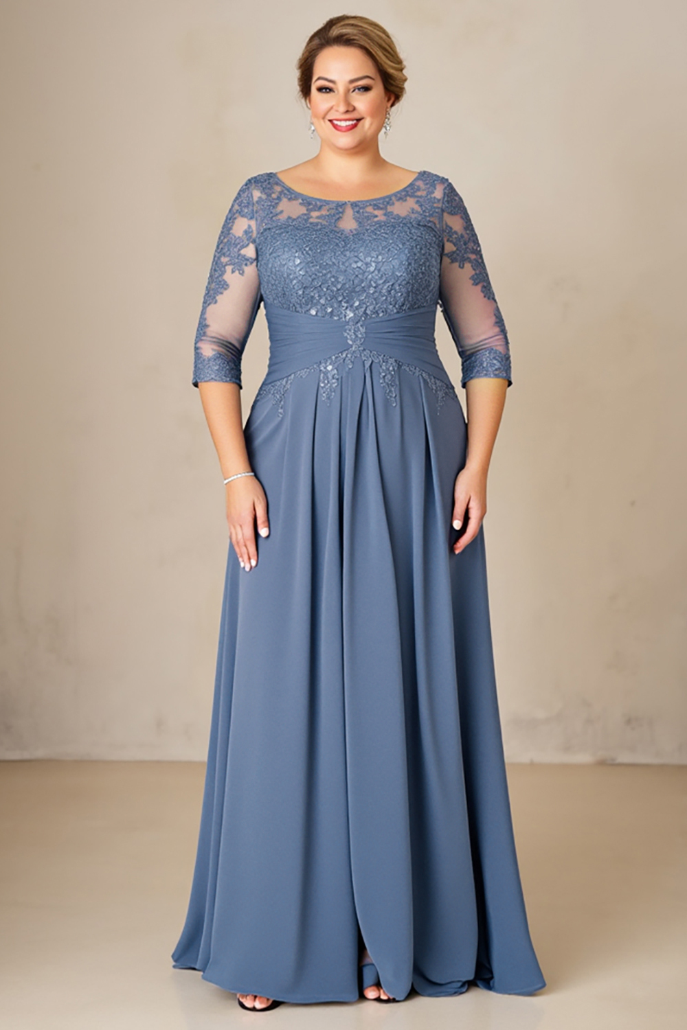 Dusty Blue Plus Size Blue Ruched Mother of the Bride Dress with Appliques