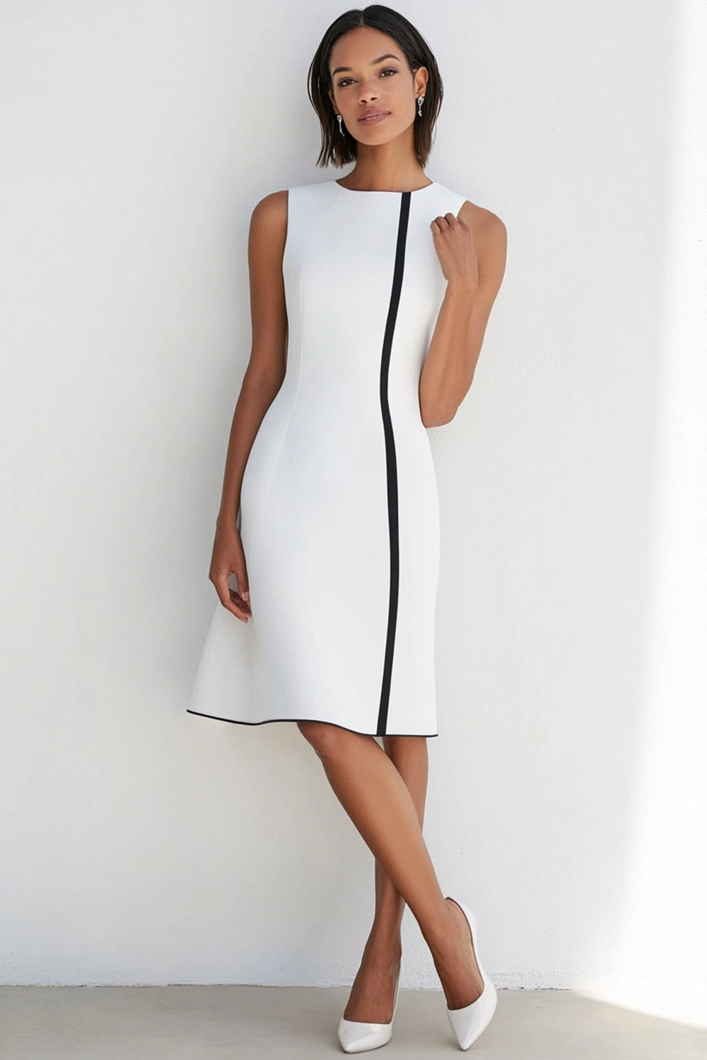 Black White Round Neck Knee-Length Semi Formal Dress