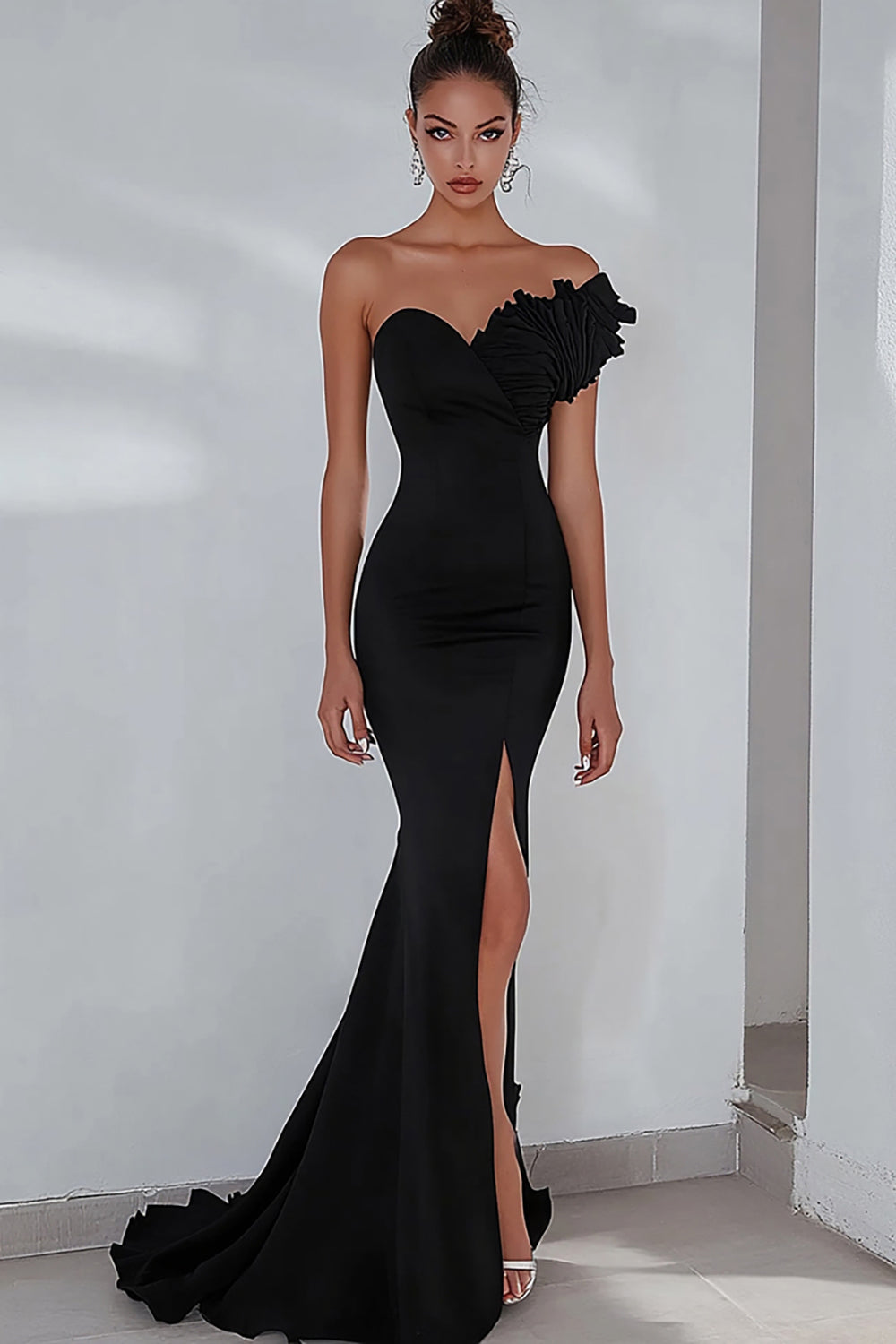 Leely Women Black One Shoulder Maxi Prom Dress with Slit Mermaid Ruched Evening Dress