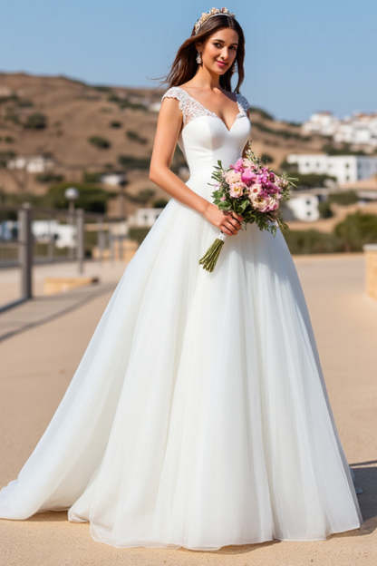 Organza White Ball Gown Sweep Train Wedding Dress with Lace