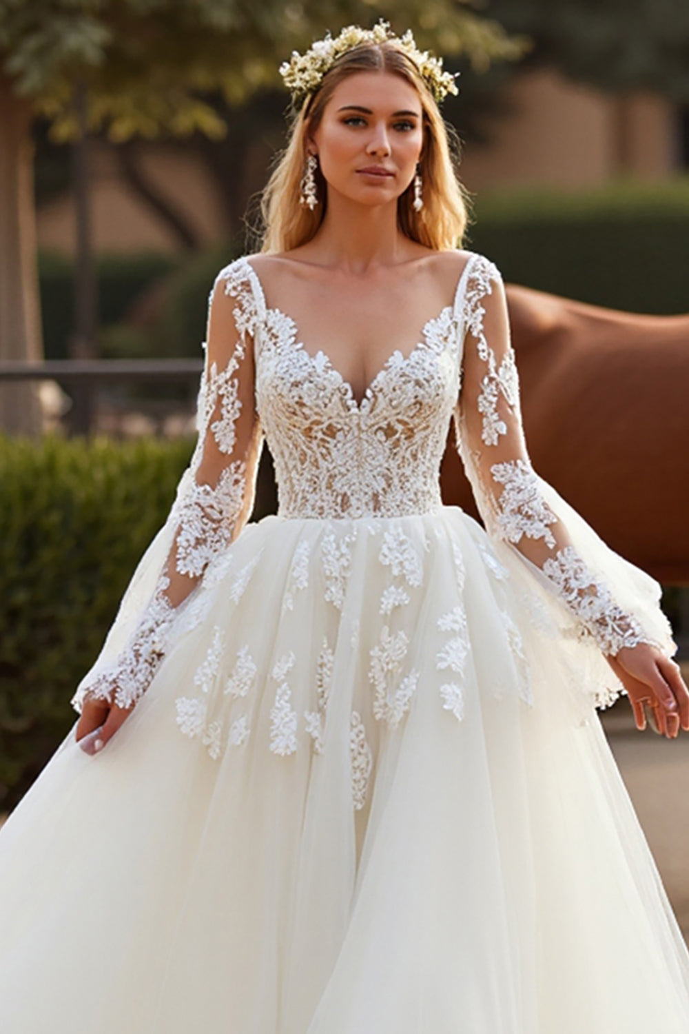 Tulle Long Sleeves White Ball Gown Wedding Dress with Appliques
