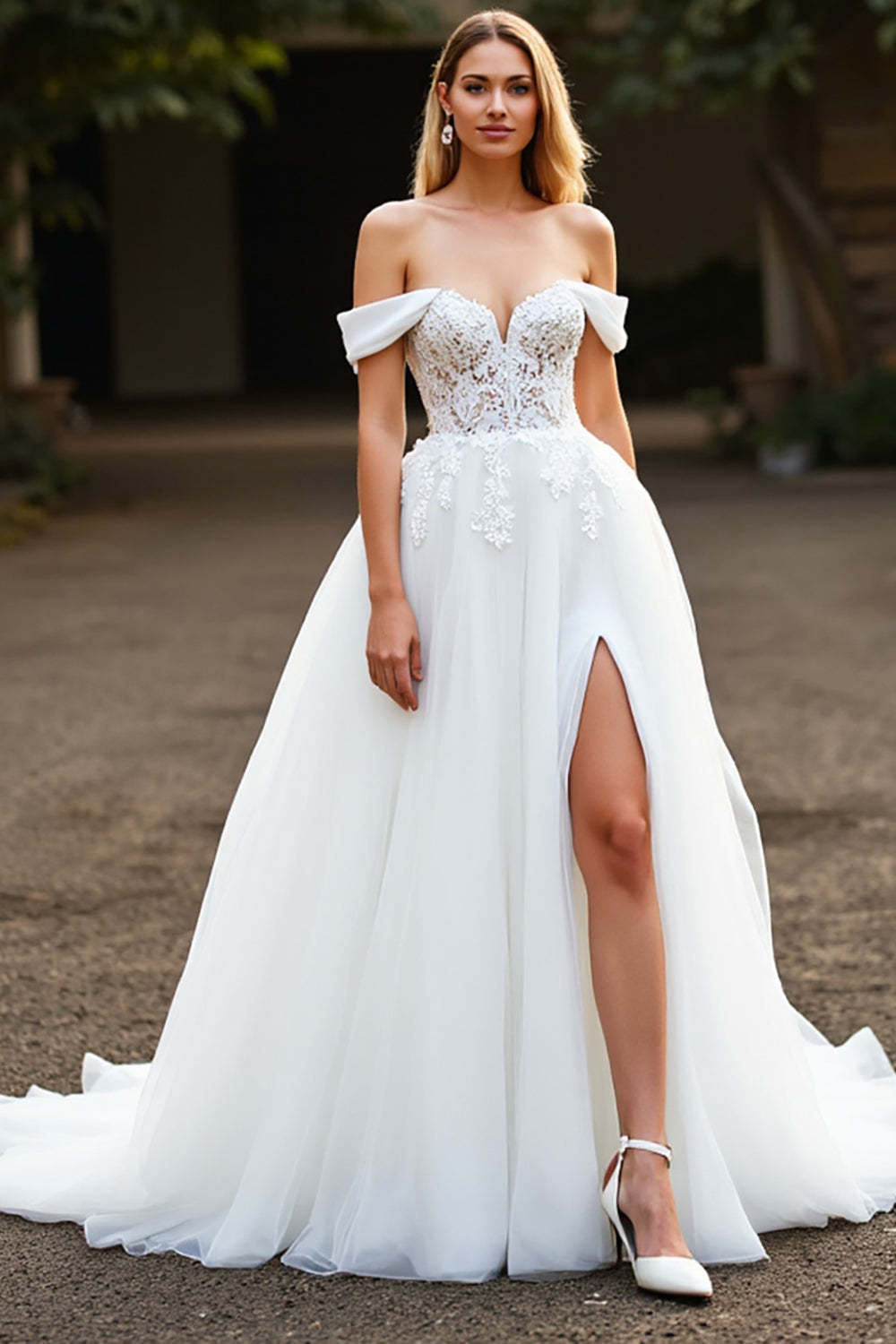 Leely Women White Tulle Ball Gown Wedding Dress with Appliques Backless Off the Shoulder Sweep Train Bridal Dress with Slit