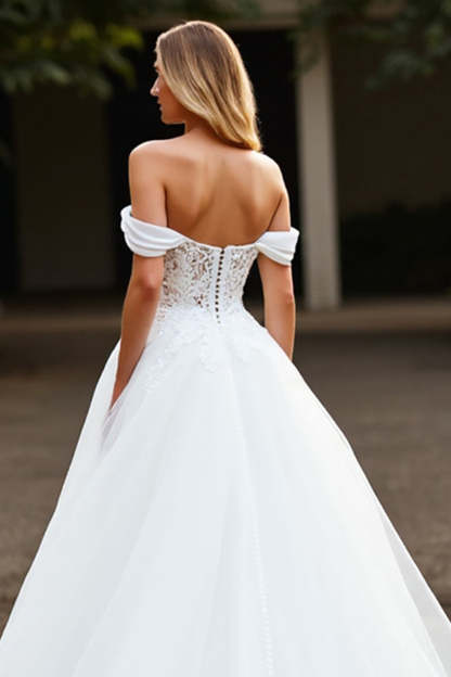 Ball Gown White Tulle Sweep Train Wedding Dress with Appliques