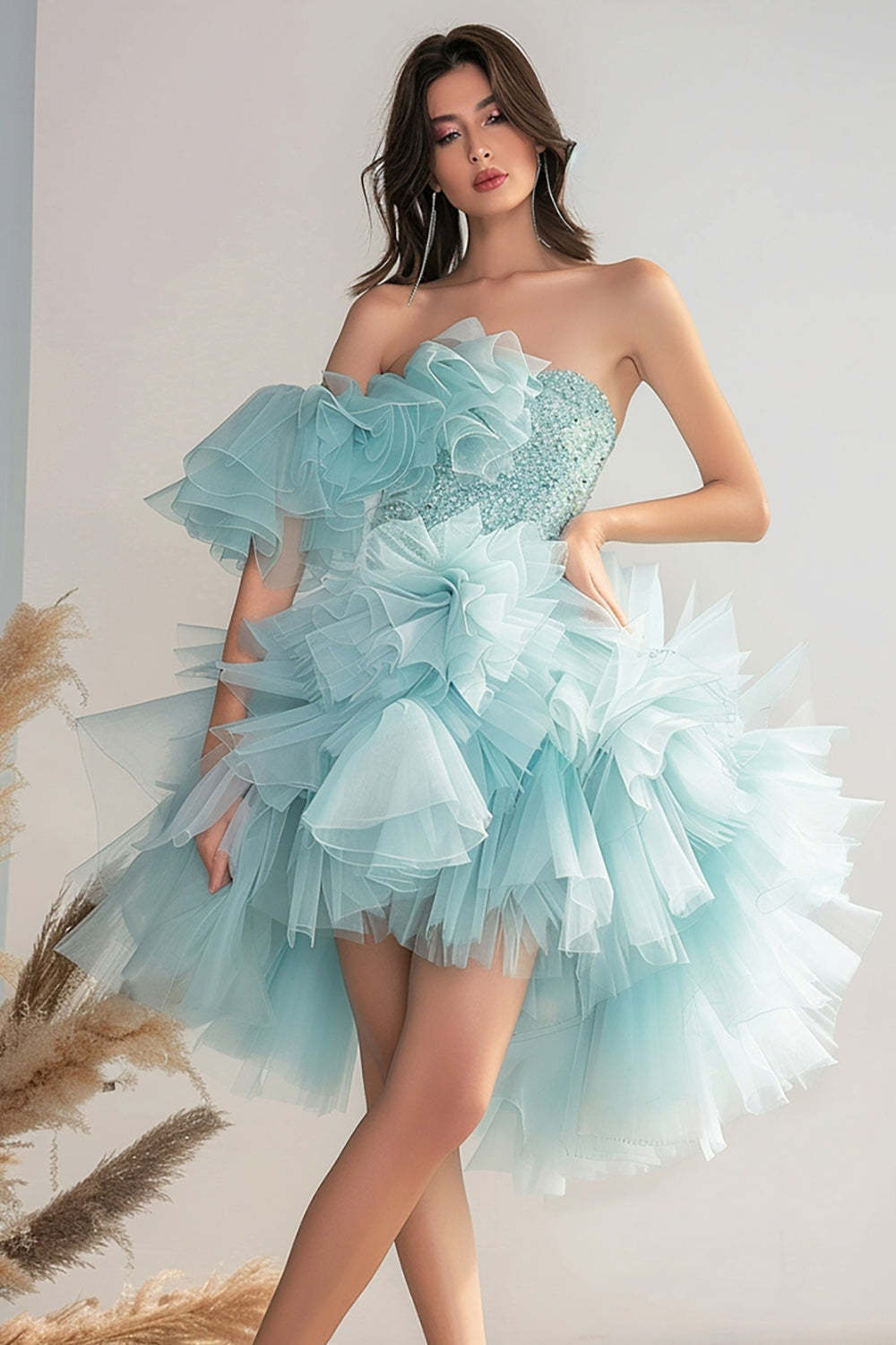 Leely Women Sparkly Light Green Short Organza Homecoming Dress A Line Ruffled Party Dress