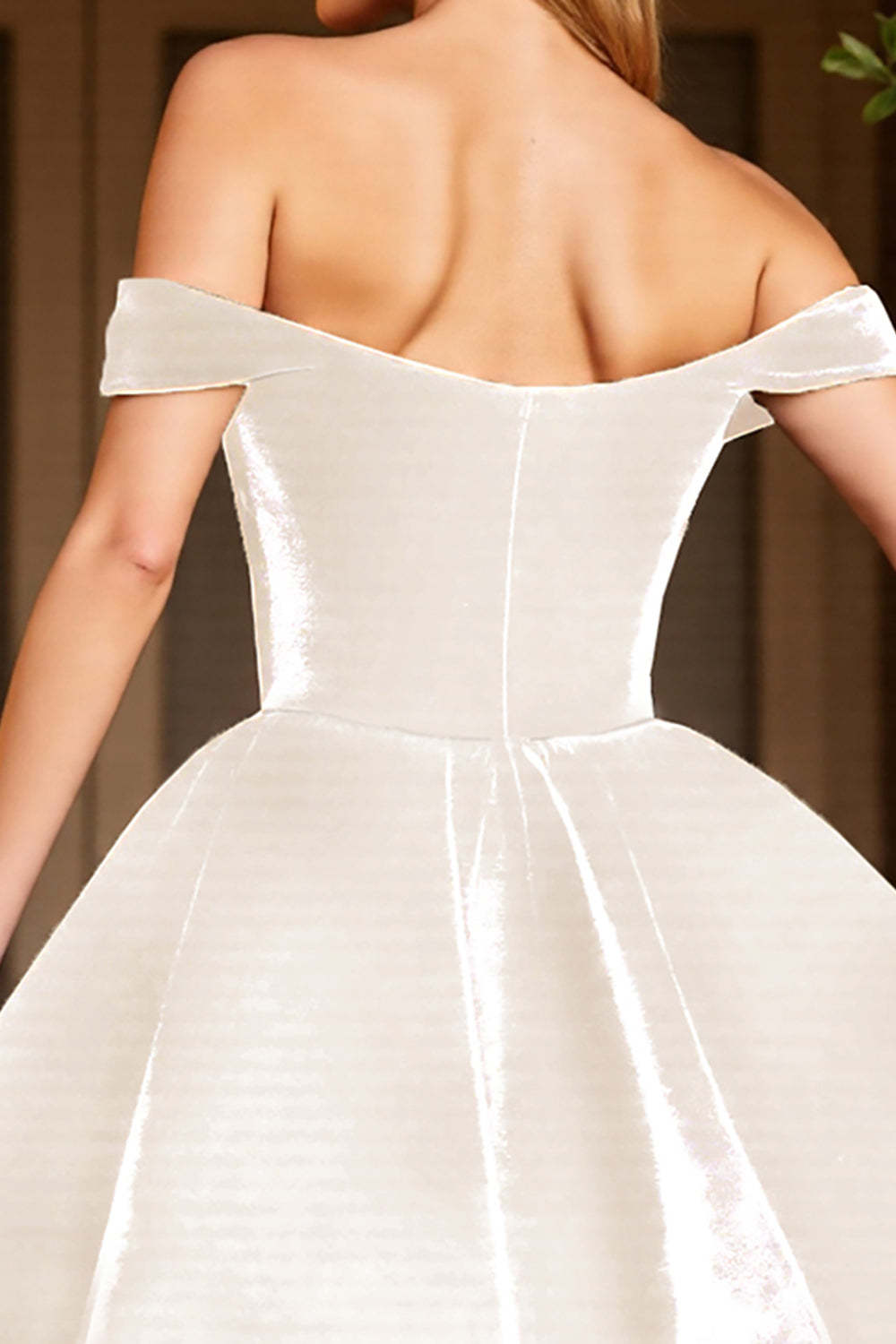 Corset Deep V-Neck White A Line Short Homecoming Dress