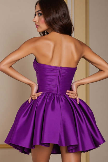 Dark Purple Sweetheart Satin A Line Ruched Short Homecoming Dress