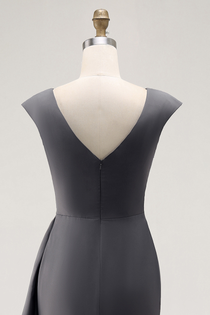 Long Steel Grey V-Neck Sheath Mother of the Bride Dress with Ruffles
