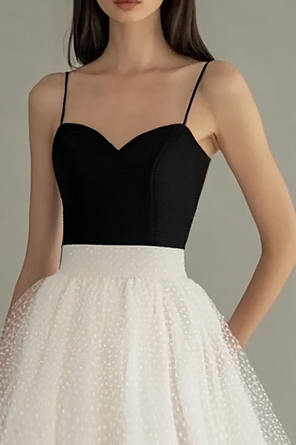 Midi Black White A Line Spaghetti Straps Tulle Graduation Dress