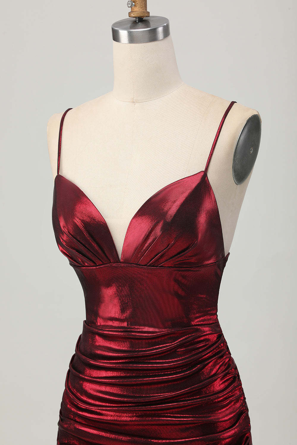 Burgundy Short Tight Ruched Spaghetti Straps Metallic Homecoming Dress