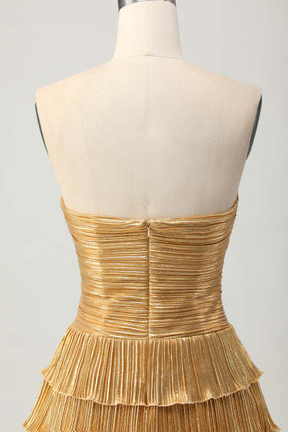 Golden Sweetheart Short Metallic Keyhole Tiered Homecoming Dress
