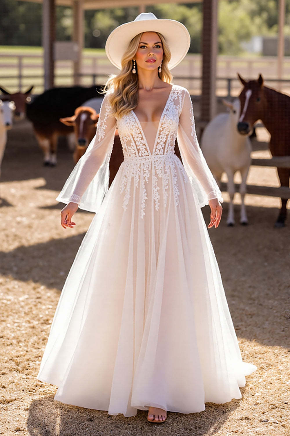 Leely Women White Boho Sweep Train Western Wedding Dress A Line Corset Long Sleeves Backless Cowgirl Wedding Dress with Appliques