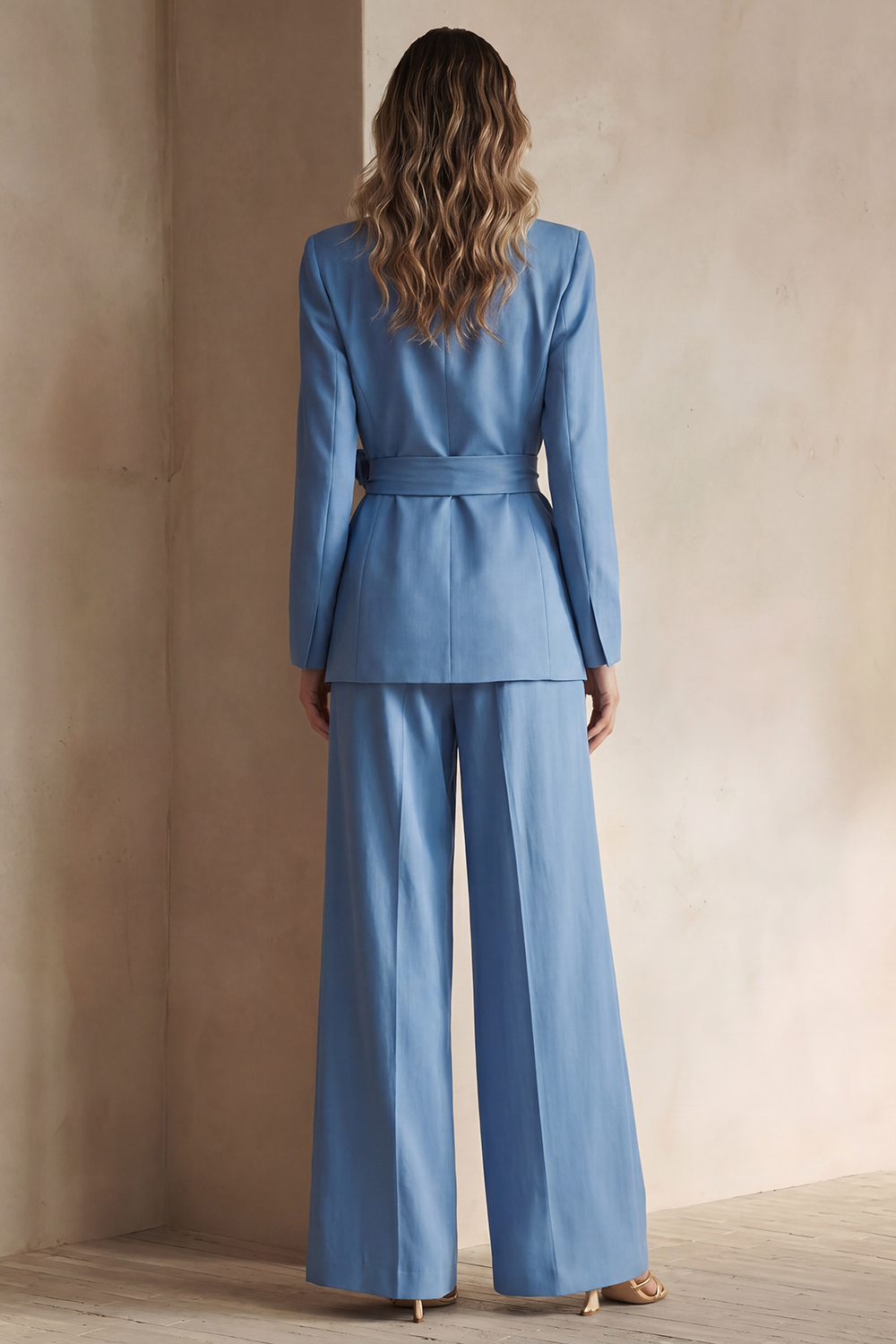 Blue Peak Lapel 2 Piece Women Prom Suits with Sash