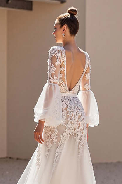 Ivory Tulle Corset V-Neck Sweep Train A Line Wedding Dress with Lace