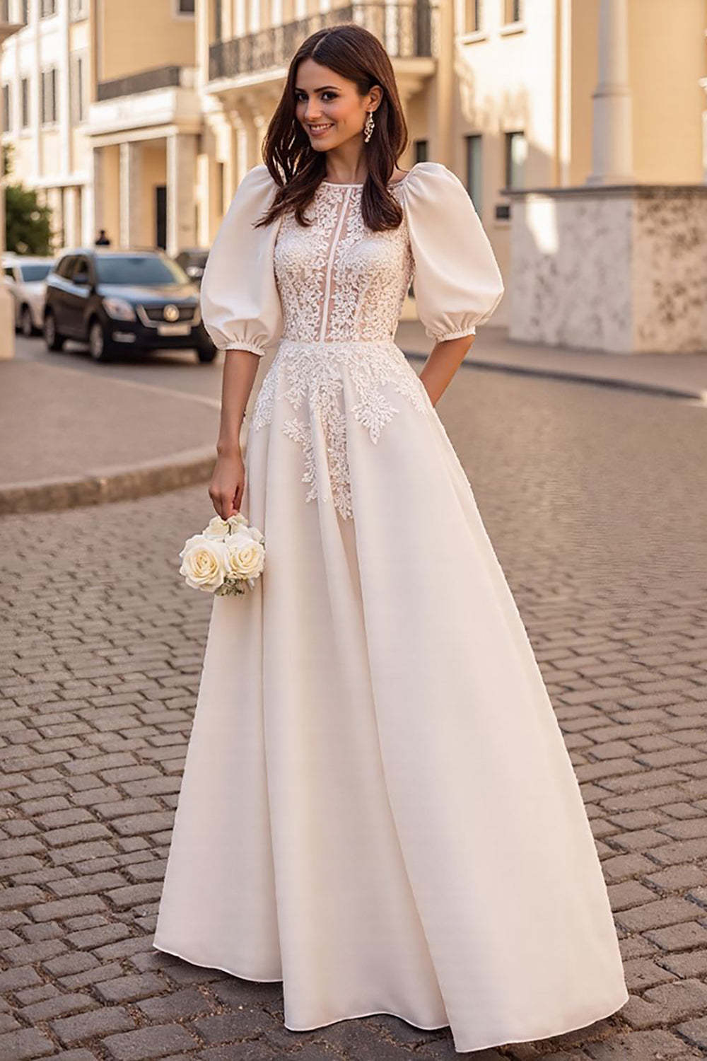 Leely Women Ivory Half Sleeves Satin Vintage Wedding Dress A Line Bridal Dress with Appliques